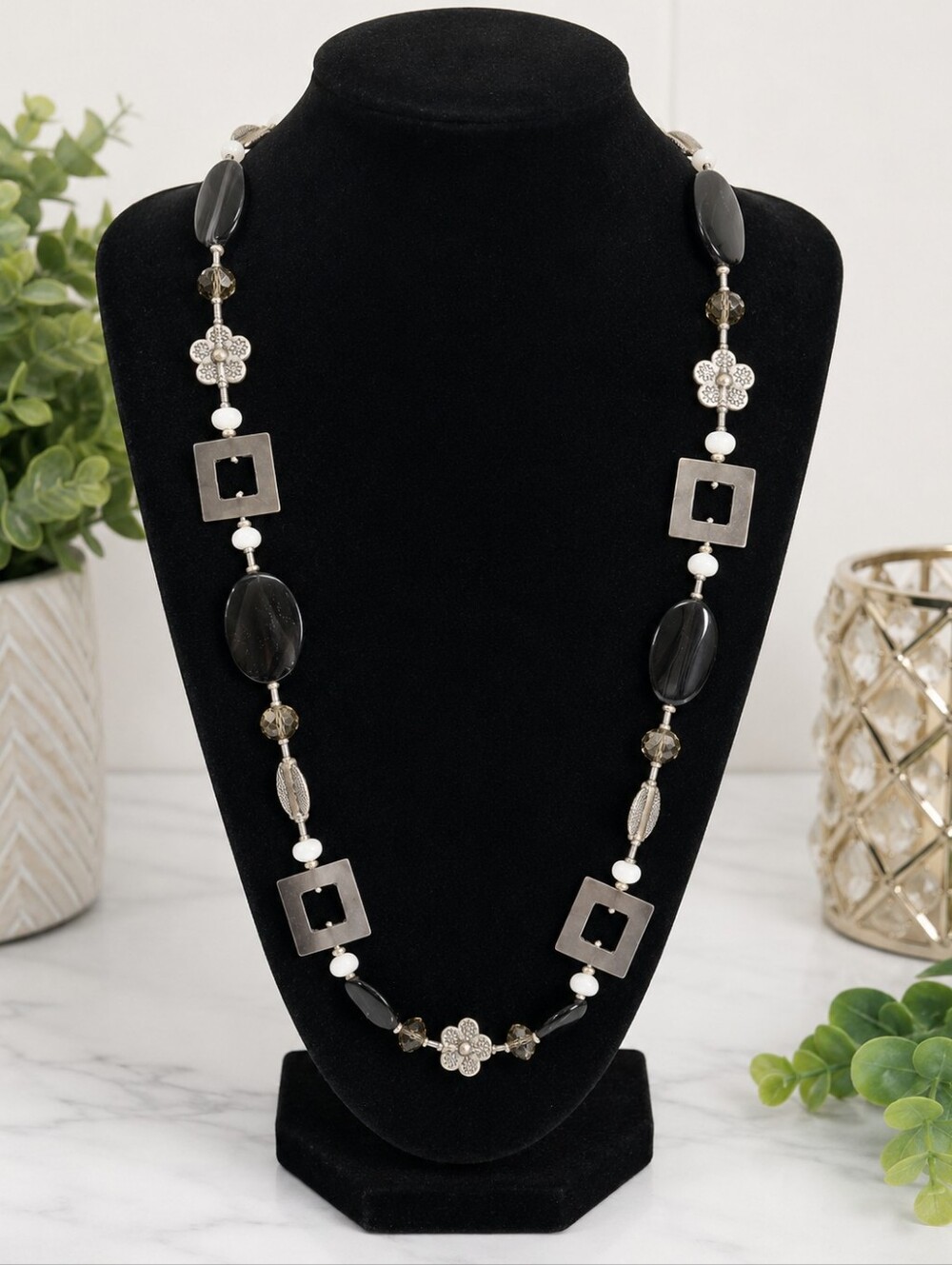 Premier Designs 28" Black Silver Tone Beaded Statement Necklace + 3" Extender